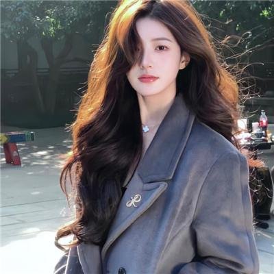 大学新生的秘密生活